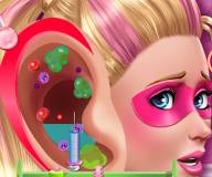 Барби Супер Принцесса:Лечим уши Супер Барби